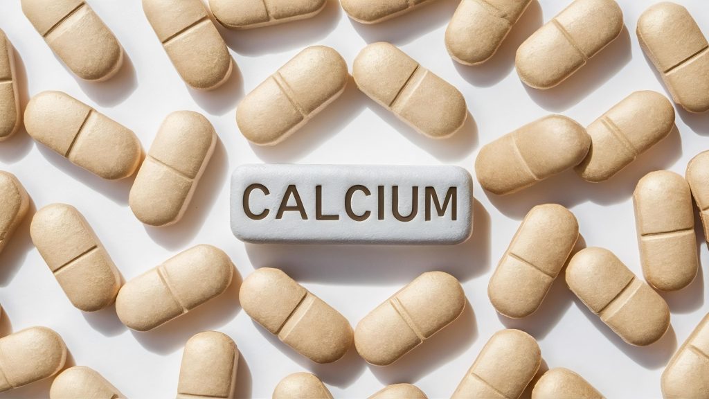 갱년기 여성 칼슘 보충제 정제 — 골다공증 예방 칼슘 영양제